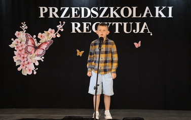 Przedszkolaki recytują 46