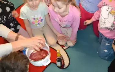Żelki na tropie smak&oacute;w 6