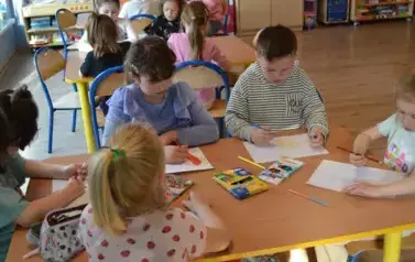 Żelki na tropie smak&oacute;w 13