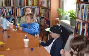 Akcja &quot;Żonkile&quot; w naszej bibliotece 6