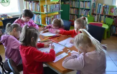 Relacja z wizyty przedszkolak&oacute;w w Bibliotece w Mielniku 10