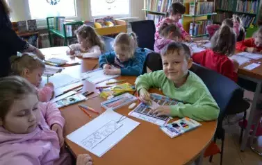 Relacja z wizyty przedszkolak&oacute;w w Bibliotece w Mielniku 11