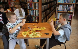 Jesienne czary-mary &ndash; krasnale, pajączki i kasztanowe ludziki 14