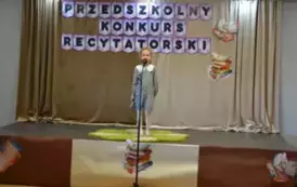 Przedszkolaki recytują 40